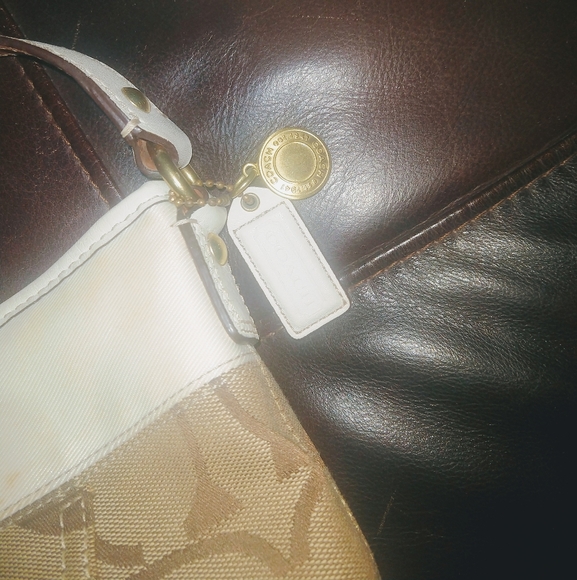 Authentic Coach Purse - Picture 2 of 8